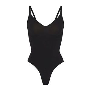 Skims Sculpting Bodysuit Thong S/M